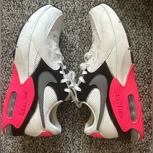 Nike air max 90 excee women’s size 9.4 white pink black